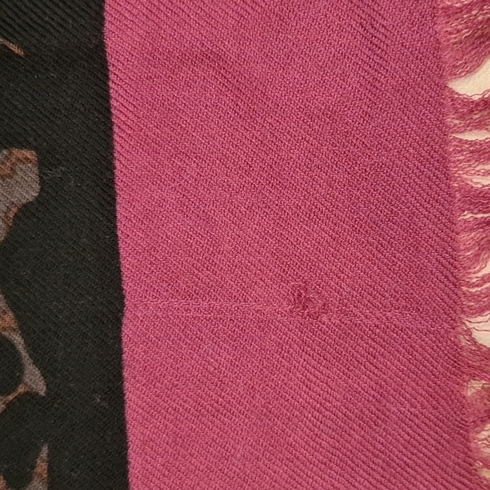 Scarf - Picture 3 of 5